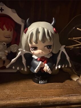 Lilith Night Specimen